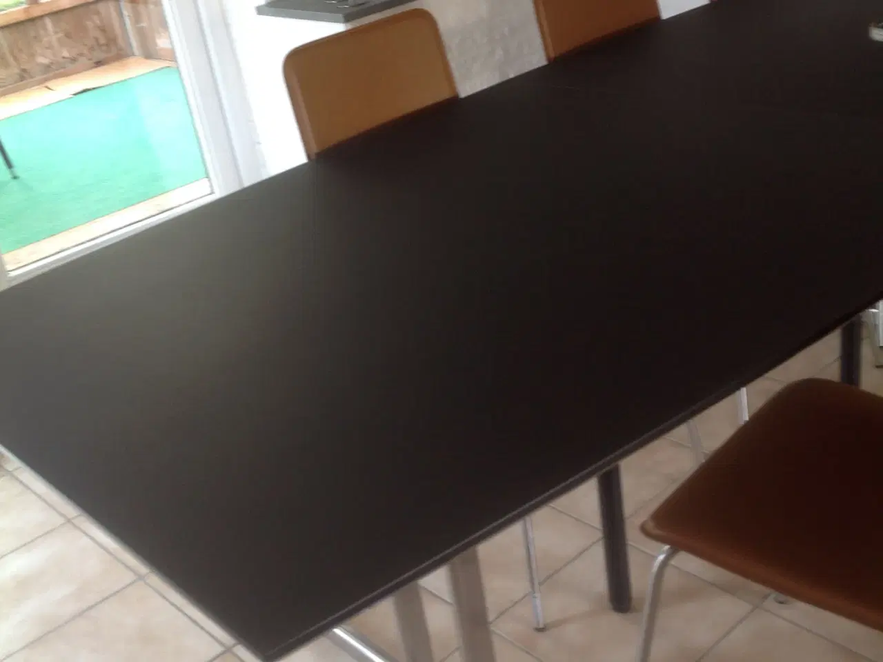Billede 1 - spisebord og sofabord