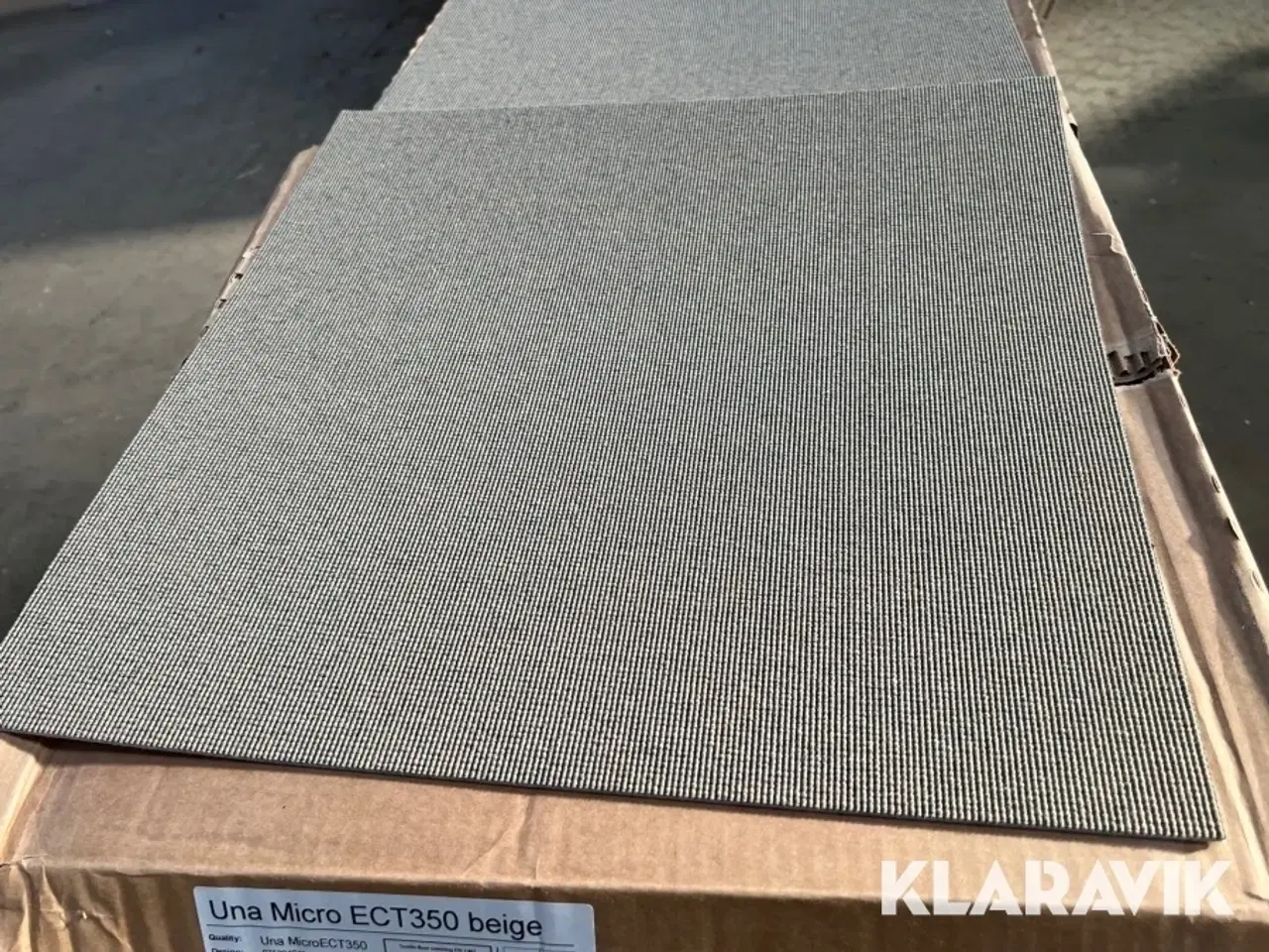 Billede 10 - Tæppefliser Ege 50,6 m2 beige