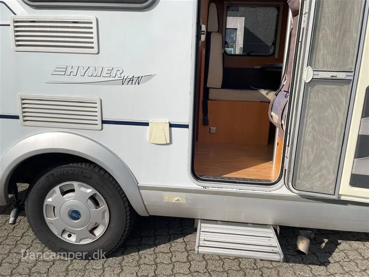 Billede 4 - 2007 - Hymer Van   TILBUDSPRIS kr. 324.900,- SPAR kr. 25.000,- Engros! Ford Transit - Hymer van -Under 6 meter -  partikelfilter - km 130.000,-