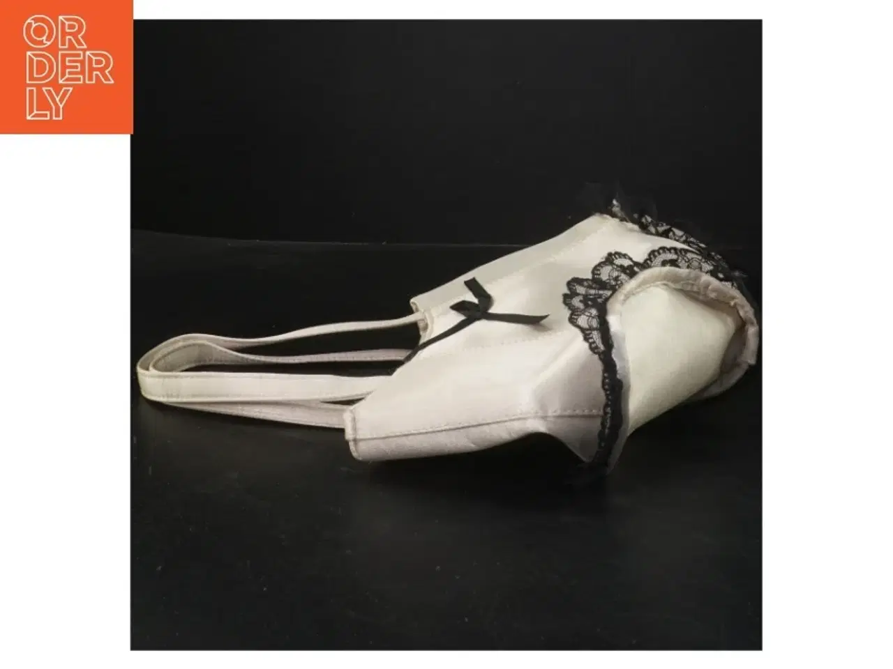 Billede 4 - Taske i form af trusser (str. 17x28x9 cm)