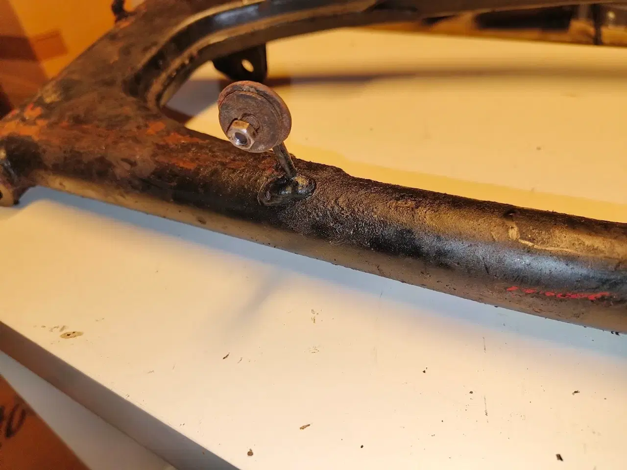 Billede 5 - Støtteben og Bagsvinger  fra suzuki gt 550