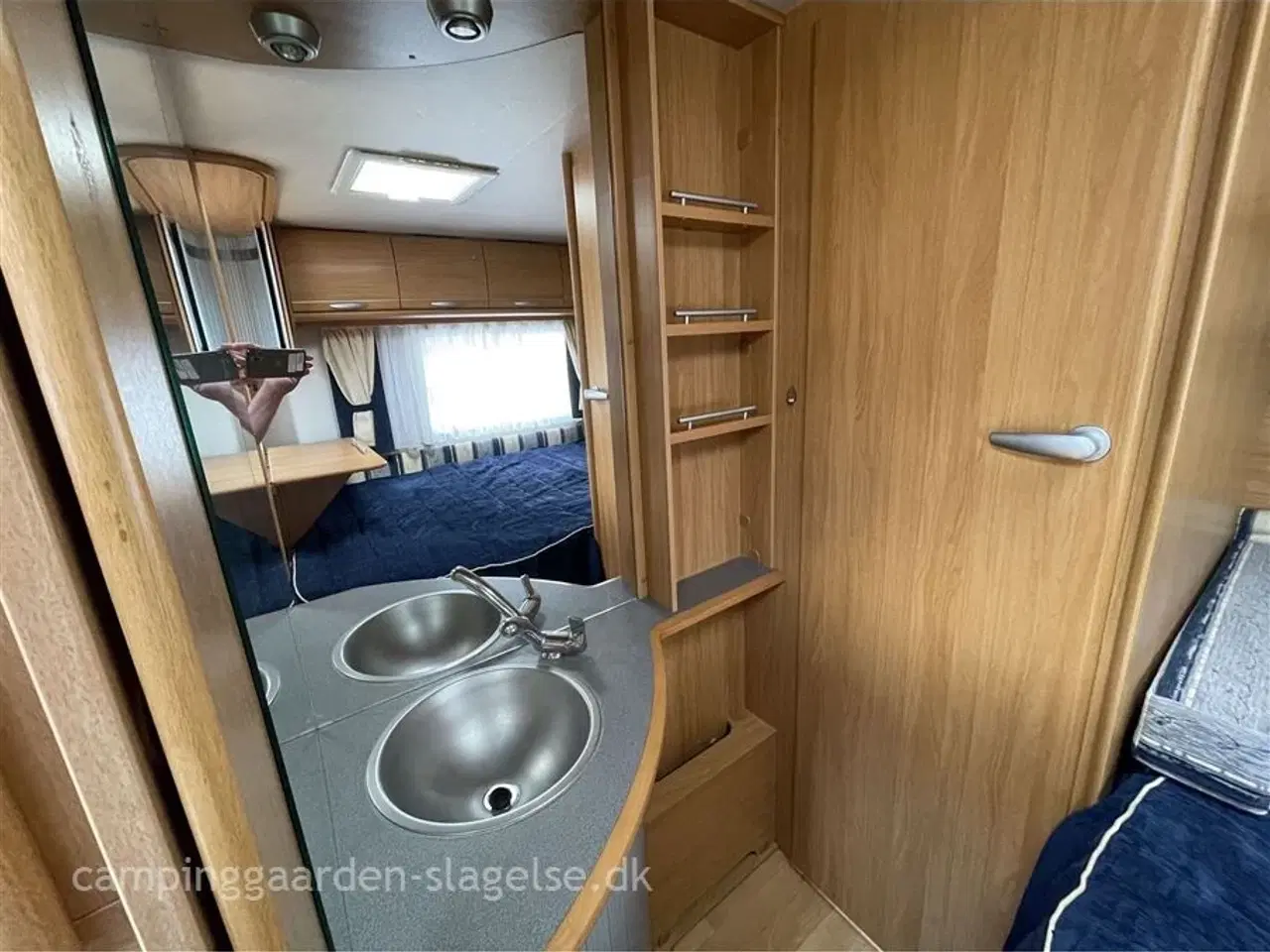 Billede 10 - 2007 - Adria Classica 513 UP   Adria Classica 513 UP – Hygge, varme og masser af plads på farten