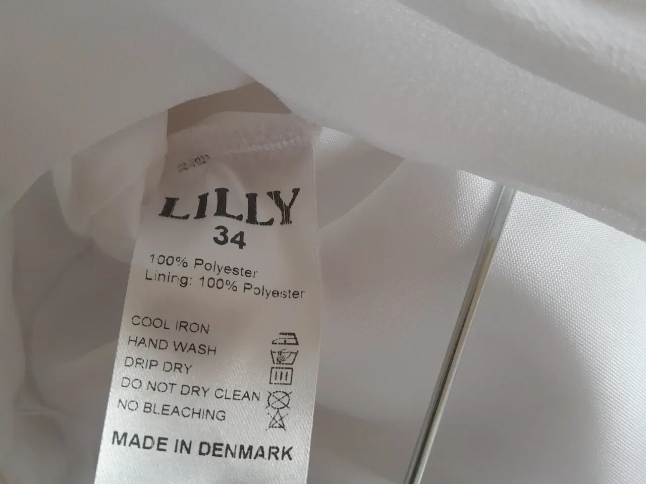 Billede 3 - Lilly konfirmationskjole str. 34