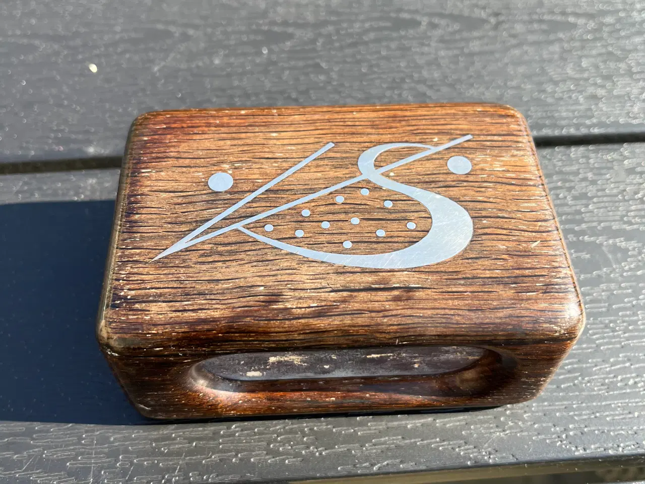 Billede 1 - Tændstik boks i moseeg med indlagt sterling sølv