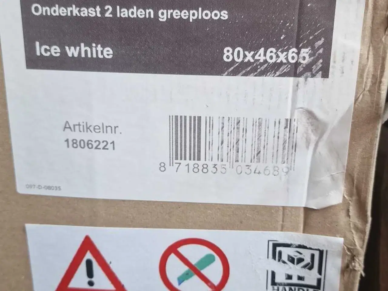 Billede 8 - Badeværelsesunderskab med vask