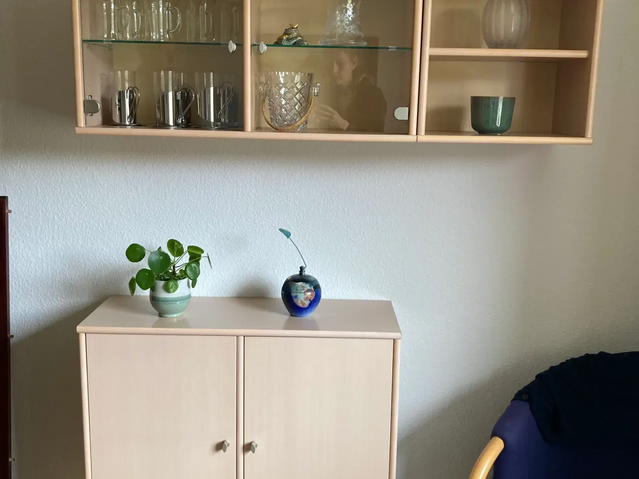 Billede 2 - Reolsystem med overskab