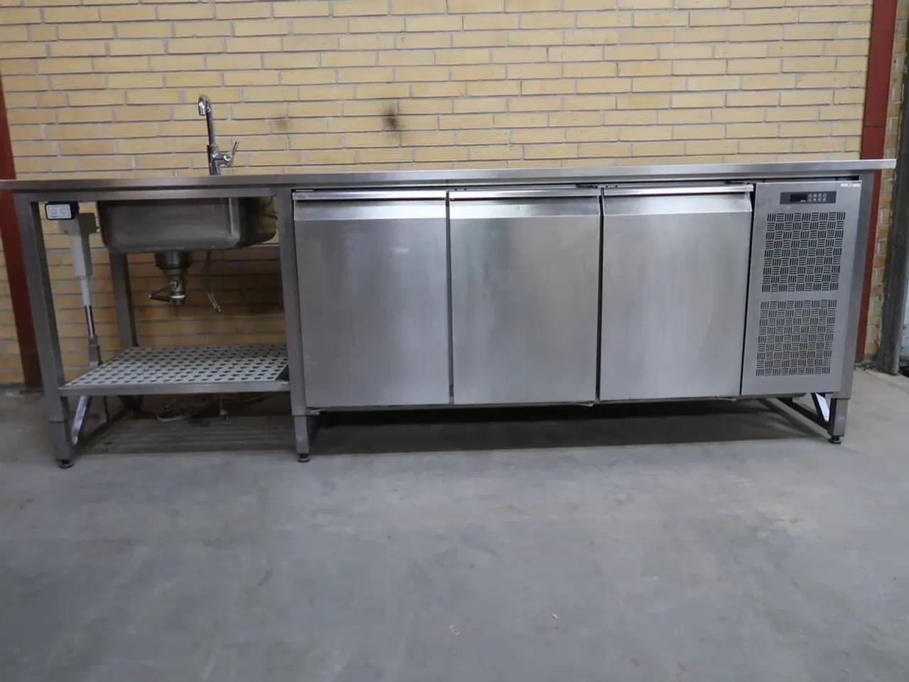 Billede 1 - Coldline TS17/1M-710 kølebord med hæve-/sænk