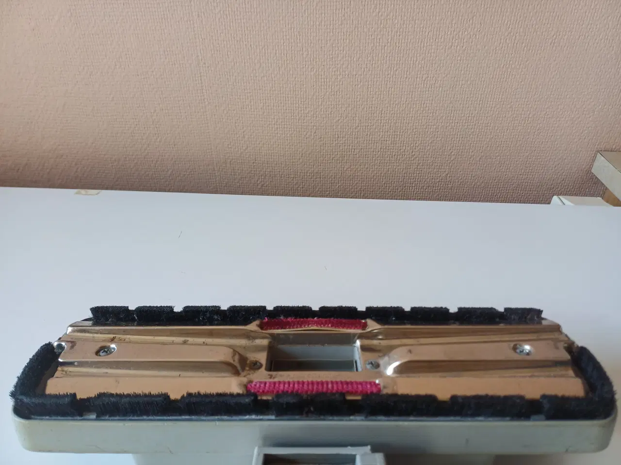 Billede 2 - Nilfisk støvsuger mundstykke grå - original