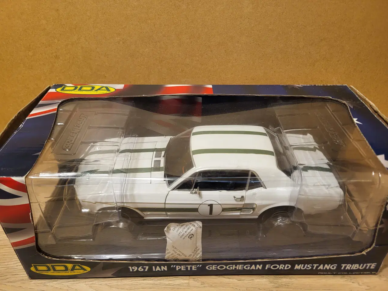 Billede 5 - Modelbiler Ford Mustang 1:18 - 3 stk. 1800 kr.