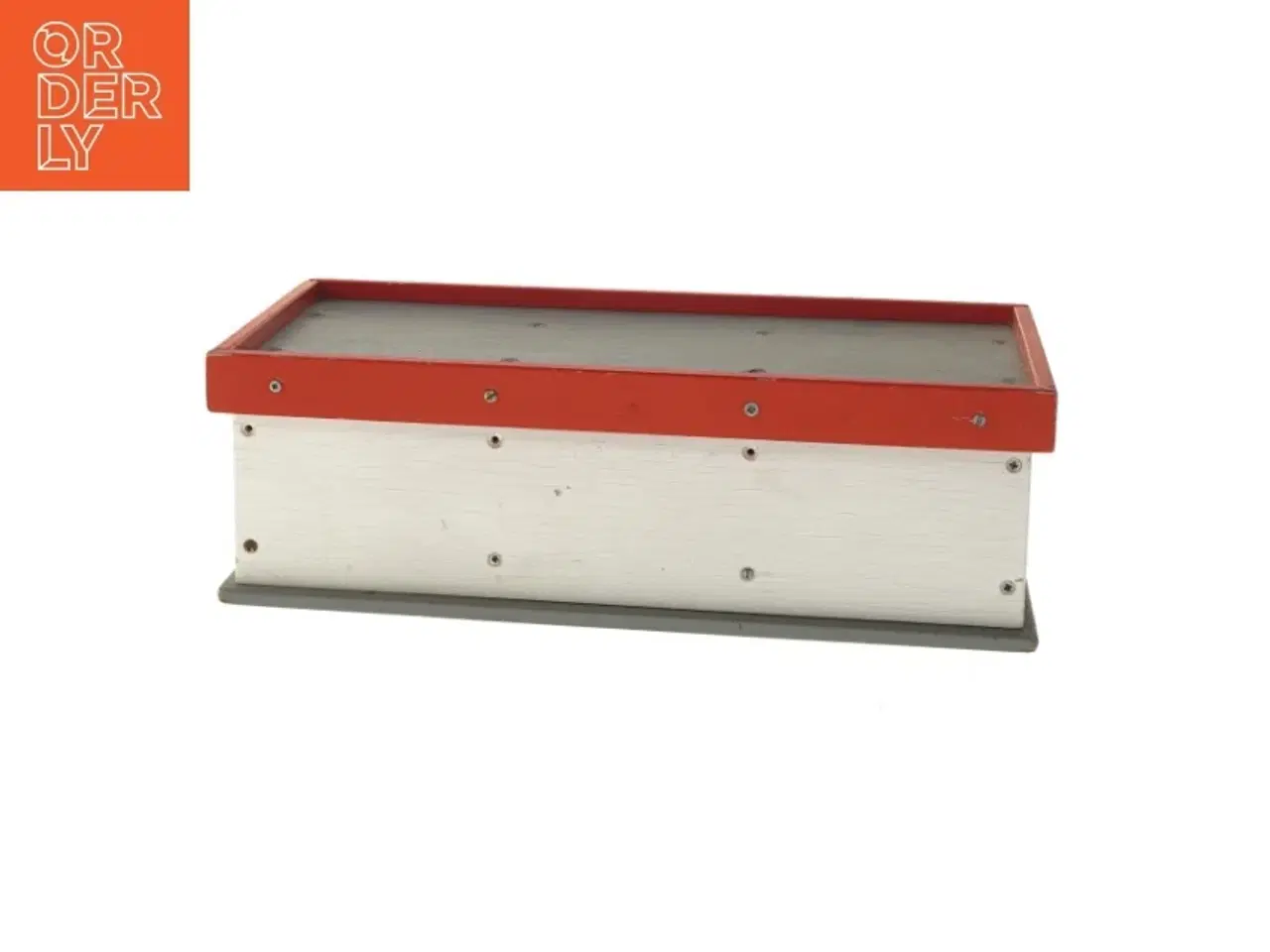 Billede 2 - Trægarage til legetøjsbiler (str. 40x18 cm)