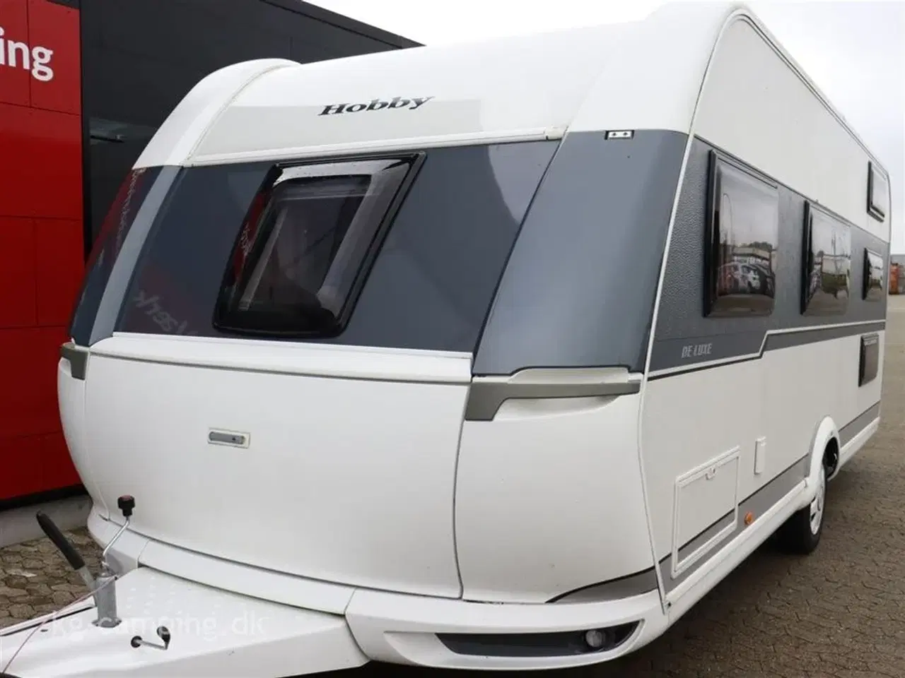 Billede 1 - 2020 - Hobby De Luxe 545 KMF   Velholdt 3-køjers vogn fra Hobby.