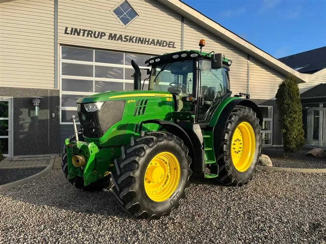 Billede 9 - John Deere 6175R Med frontlift og frontPTO