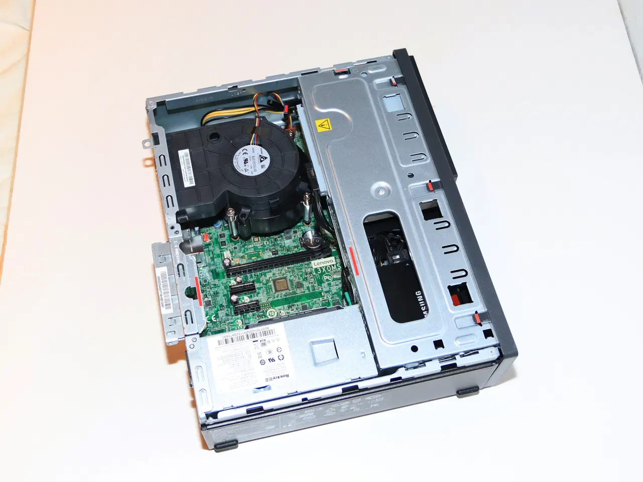 Billede 4 - Lenovo ThinkCentre M720s SFF