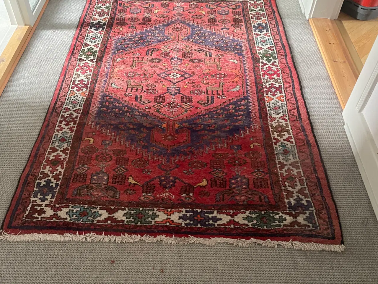 Billede 1 - Håndknyttet ægte tæppe.