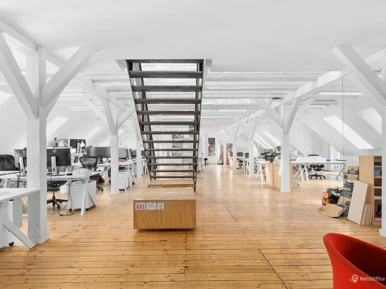 Billede 3 - Kontorlejemål i karakteristisk ejendom på Islands Brygge – tæt på Islands Brygge metrostation.