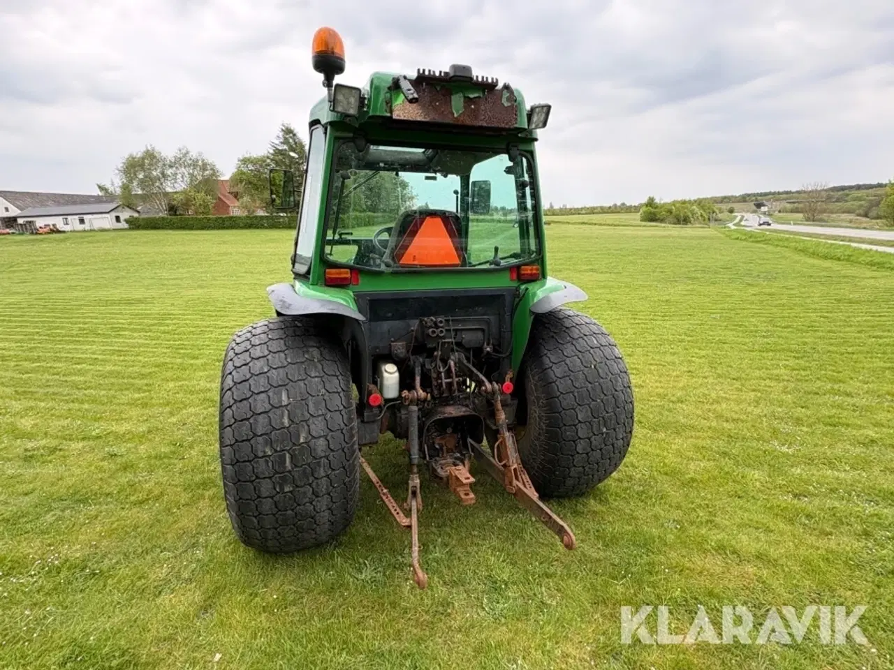 Billede 6 - Traktor John Deere 4520 med frontlæsser frontlift gafler og skovl
