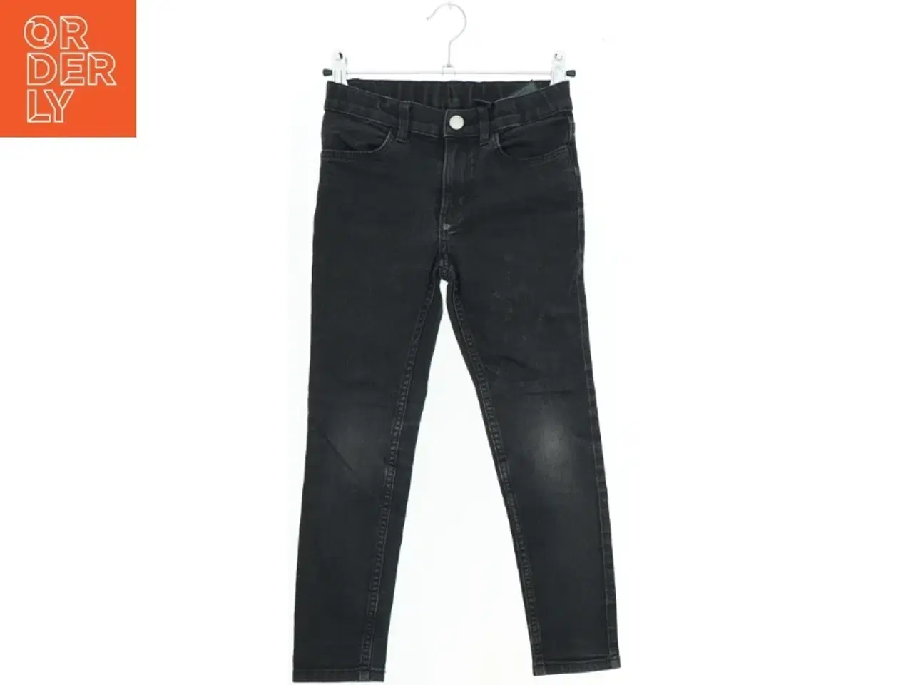 Billede 1 - Sort jeans til børn fra H&M (str. 122)