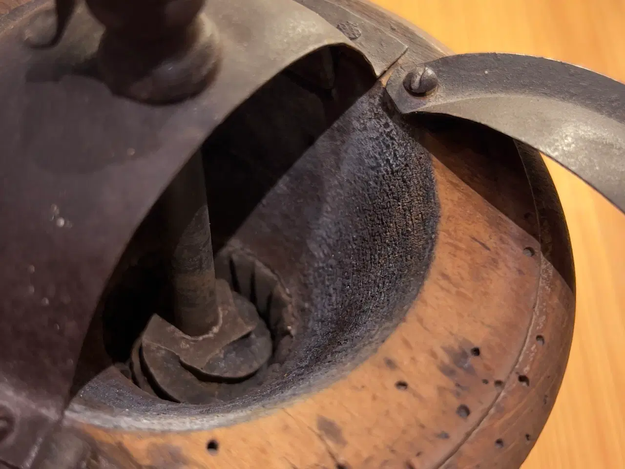 Billede 3 - Kaffekværn gammel 