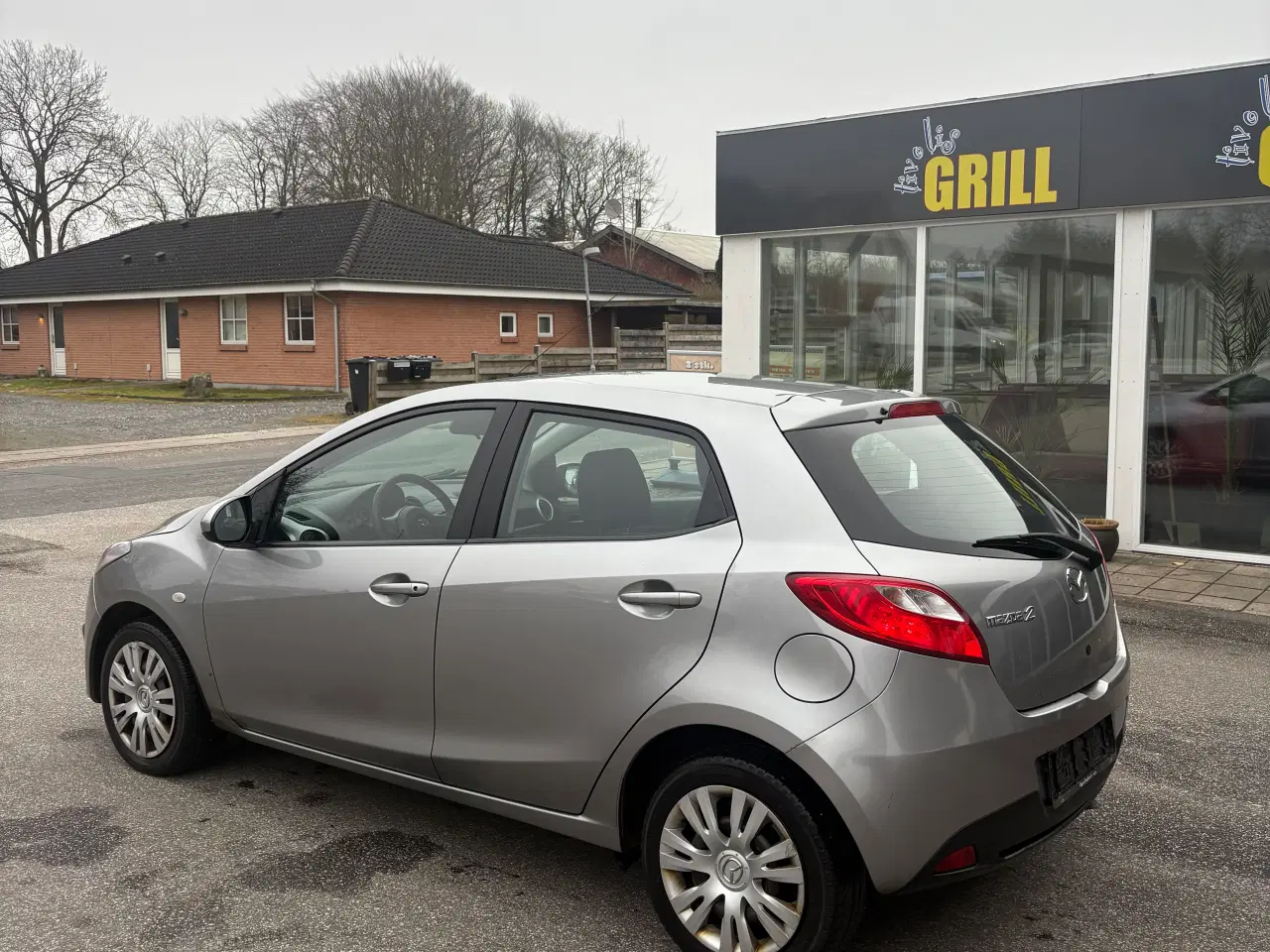 Billede 4 - Mazda 2 1.6 Diesel – 90 HK – Årgang 2010