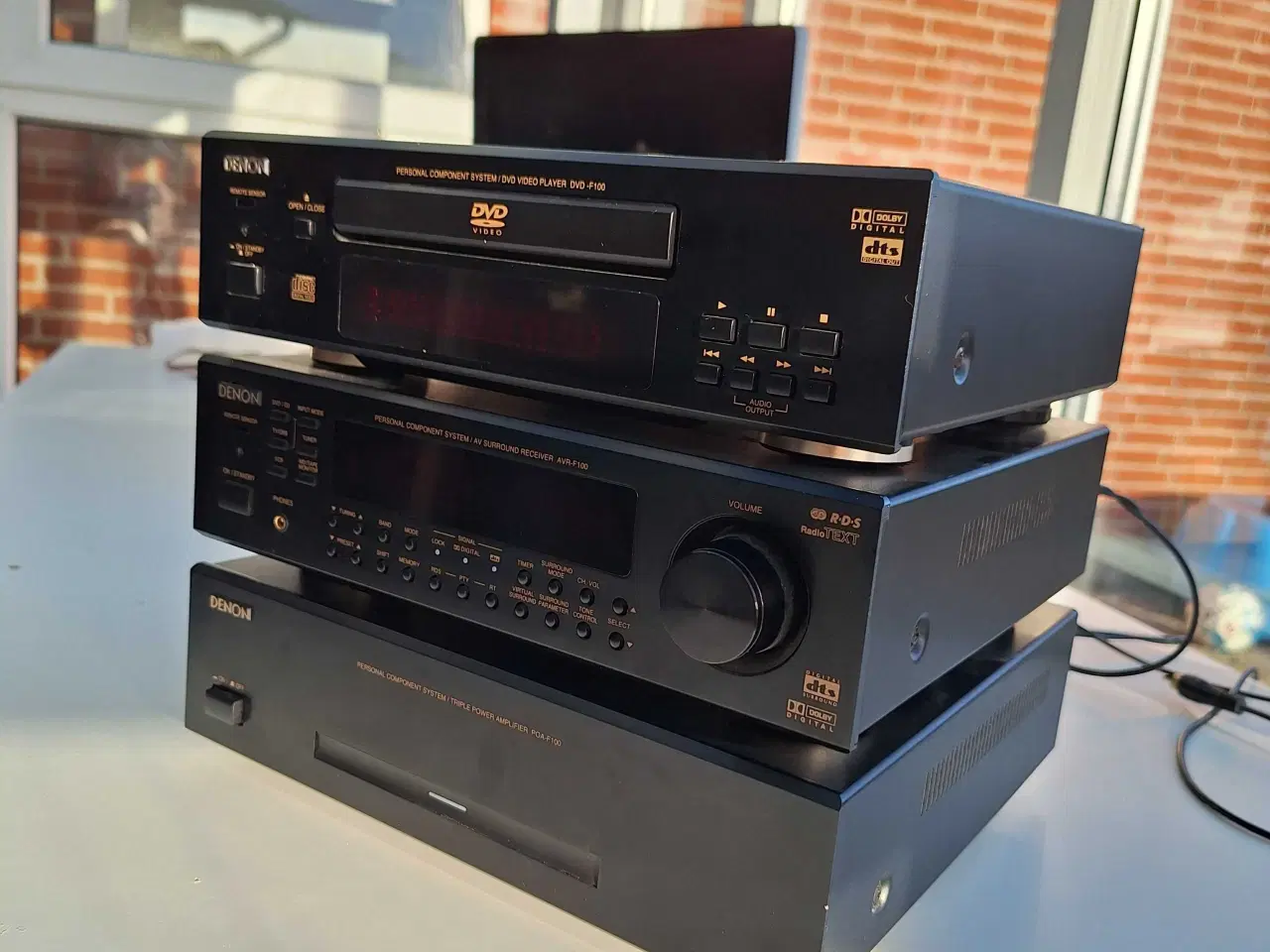 Billede 1 - Denon Anlæg 