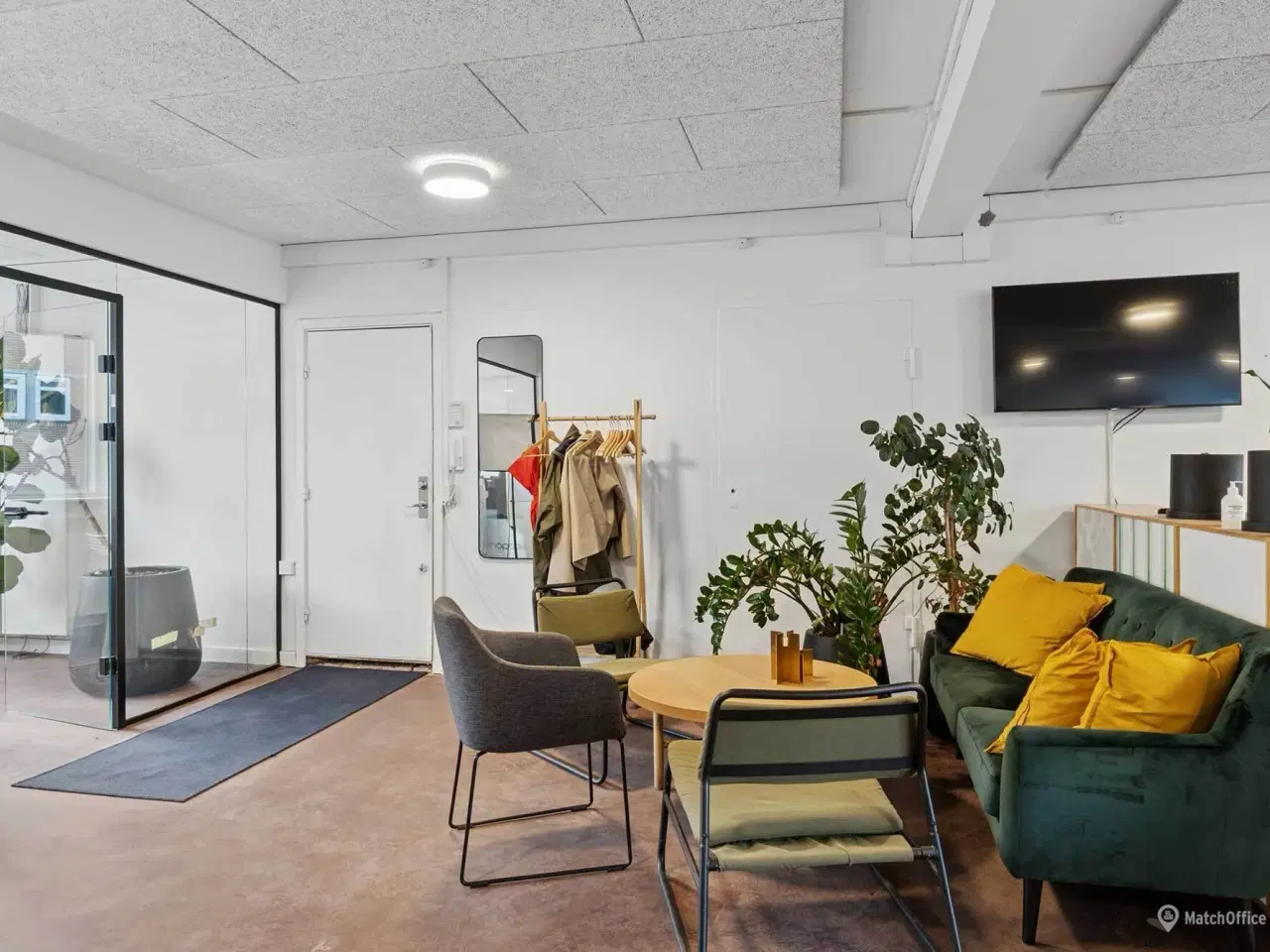 Billede 3 - Kontorlejemål med massivt lysindfald i tidligere industribygning