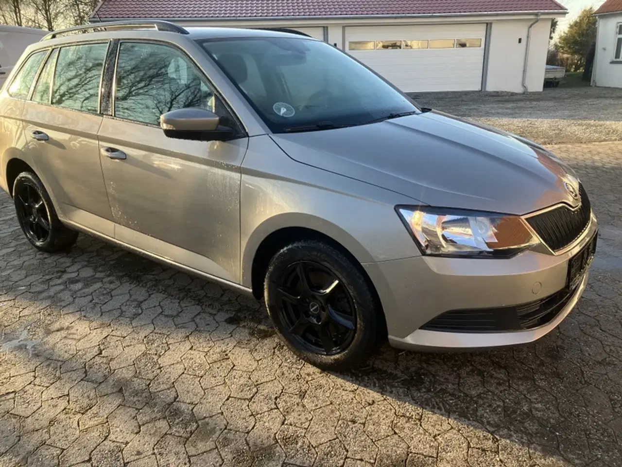 Billede 2 - Skoda Fabia 1,2  110hk Ambition  2016