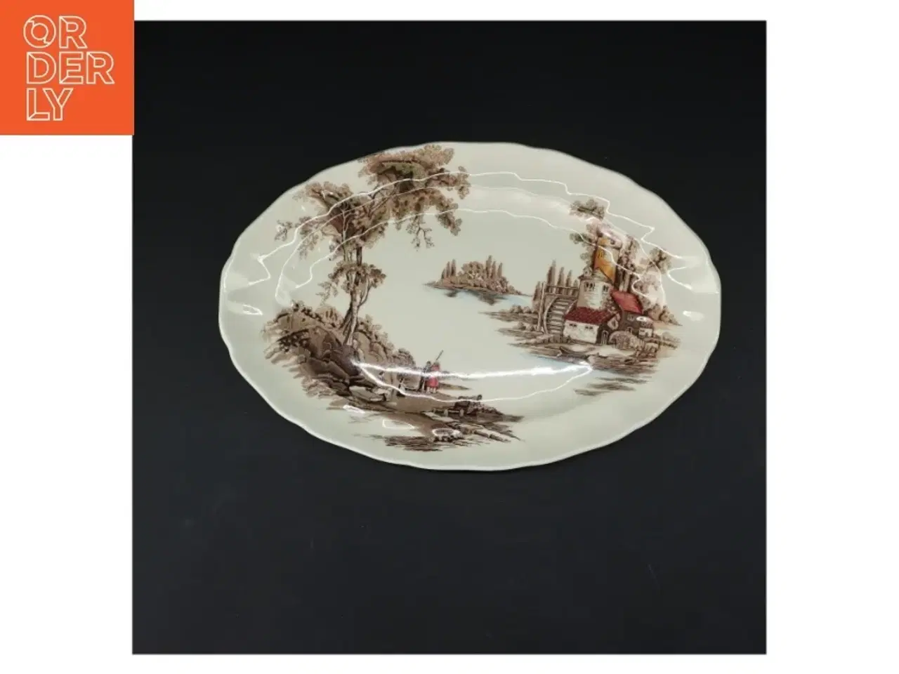 Billede 1 - Vintage serveringsfad med landskabsdesign fra Johnson Bros (str. 25,5x21 cm)