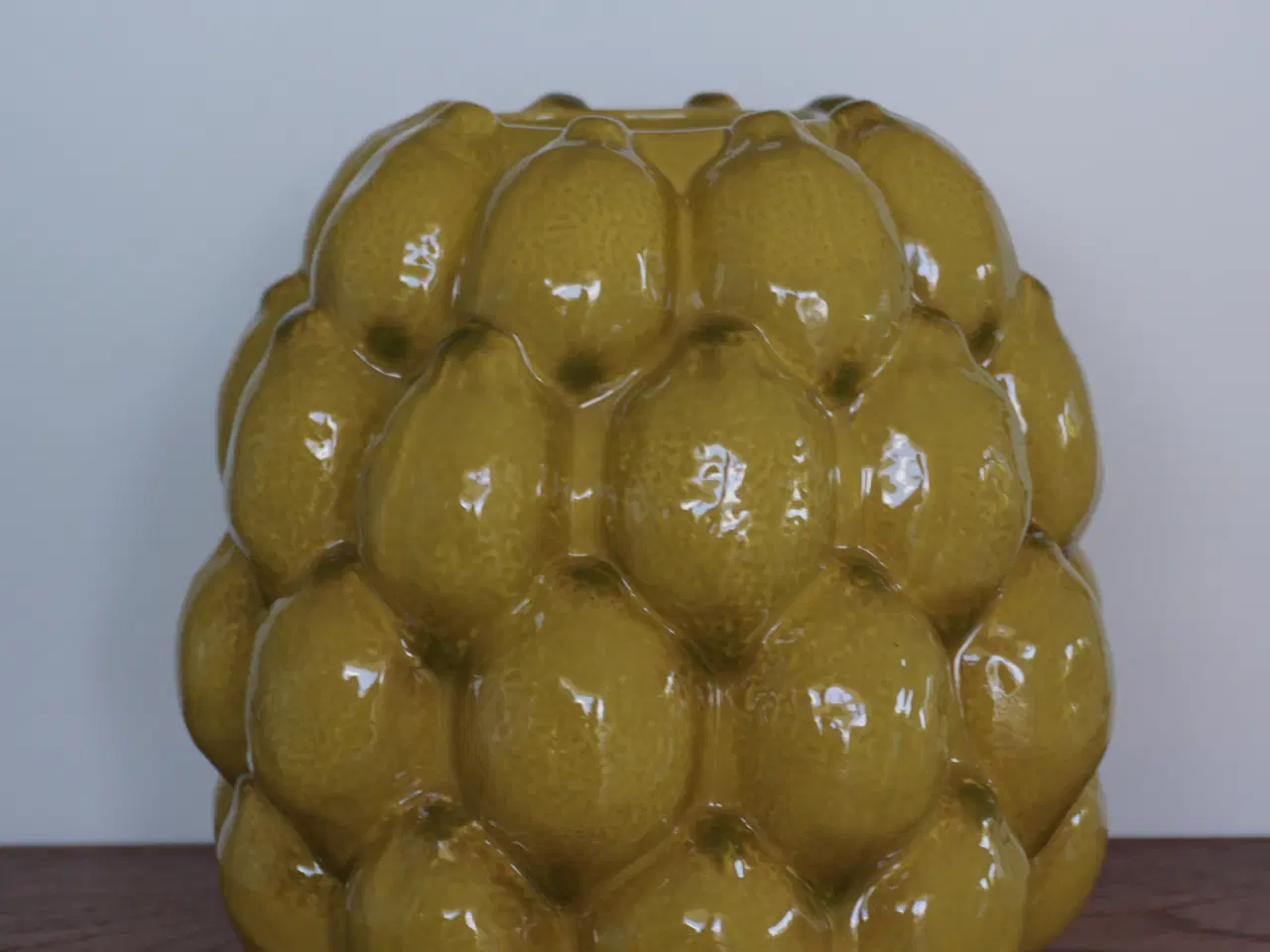 Billede 1 - Citronvase i flot gul farve