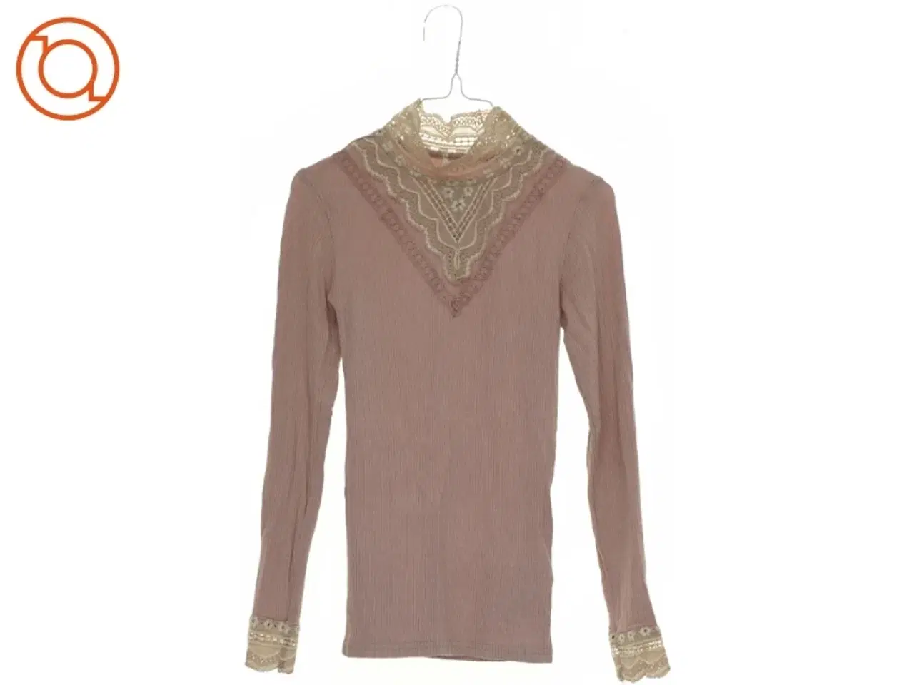 Billede 2 - Bluse fra Name It (str. 140 cm)