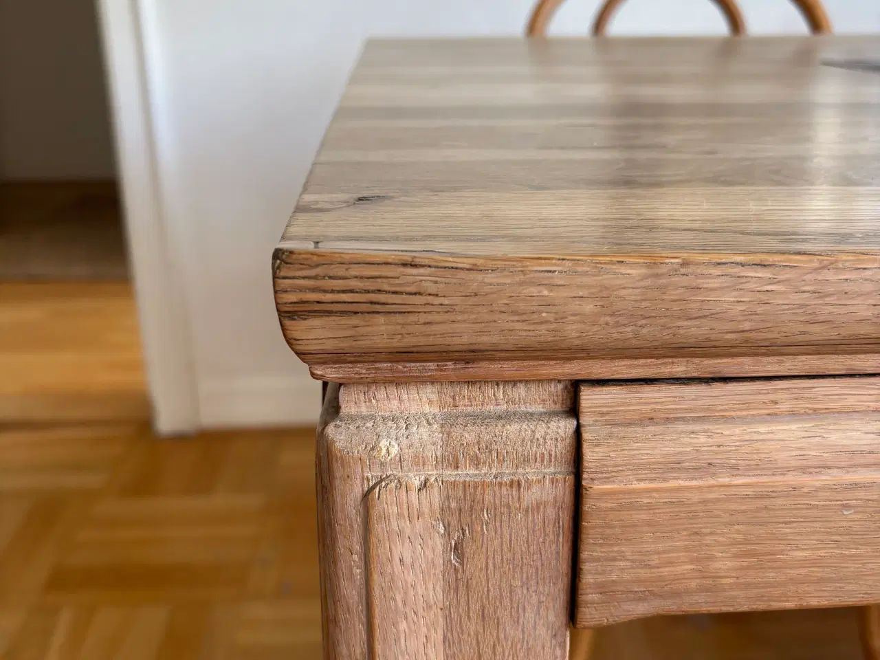 Billede 6 - Stort spisebord i eg 