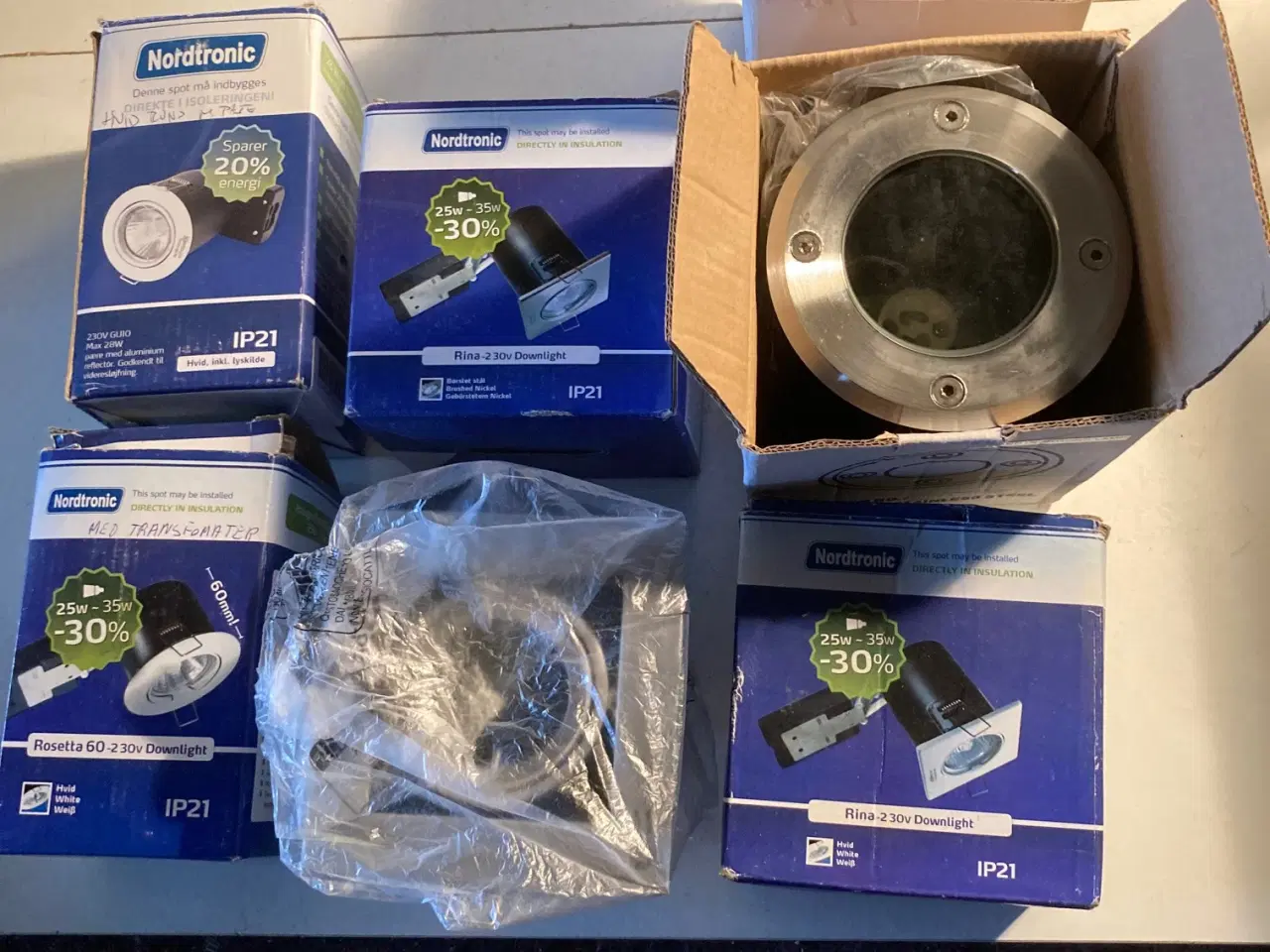 Billede 3 - Lamper i overskud - 100% nye & ubrugte.
