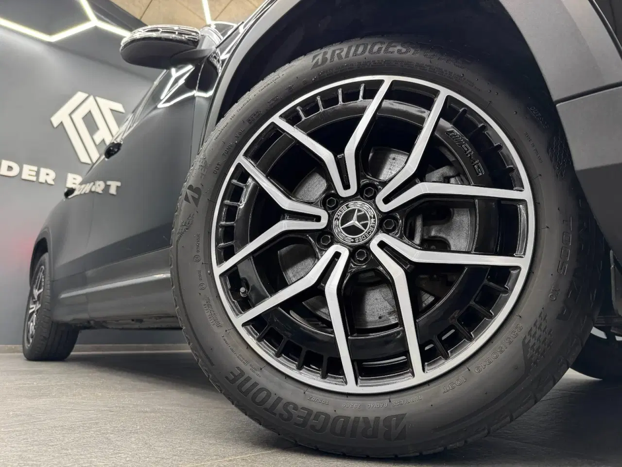 Billede 2 - Mercedes EQB300  Progressive 4Matic