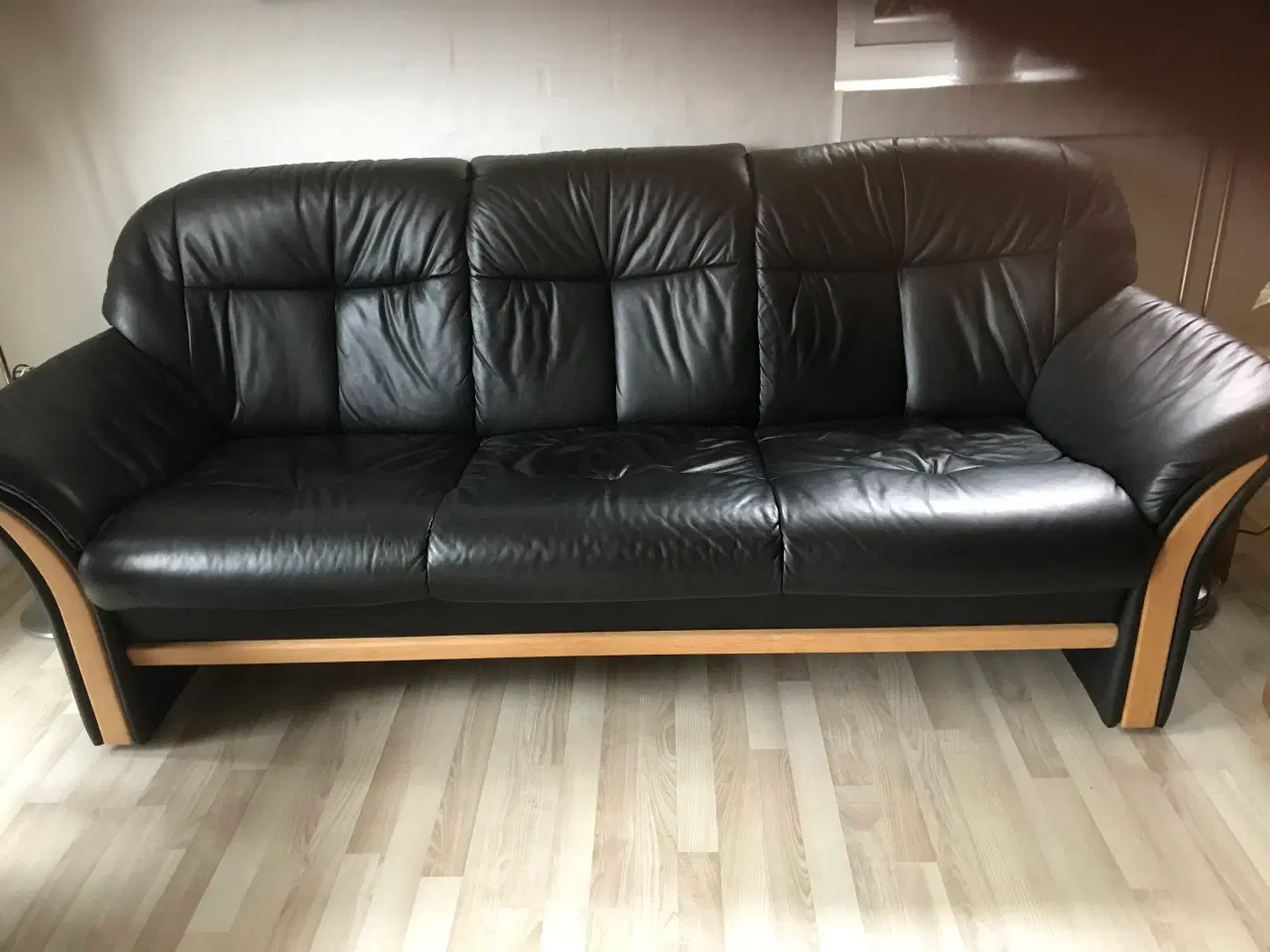 Billede 2 - 2 og 3 lædersofa