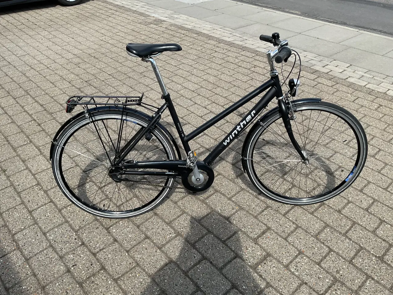 Billede 2 - Flot brugt winter dame cykel sælges