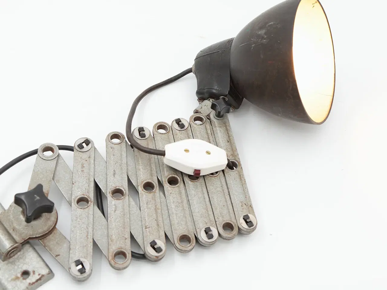 Billede 1 - Gammel Østtysk Bauhaus stil sakse værkstedslampe