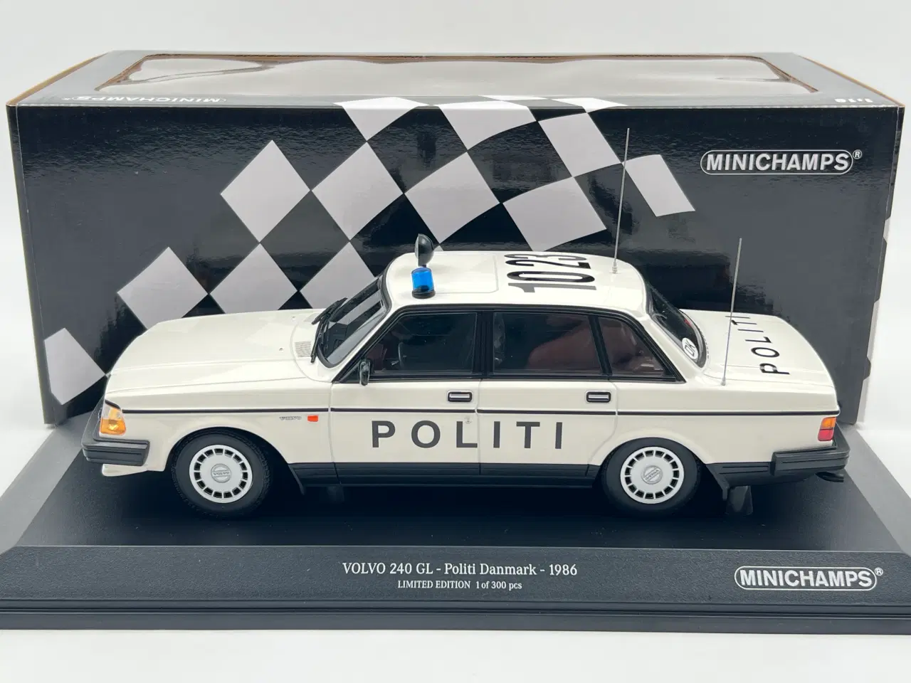 Billede 7 - 1986 Volvo 240 GL Dansk Politibil - 1:18