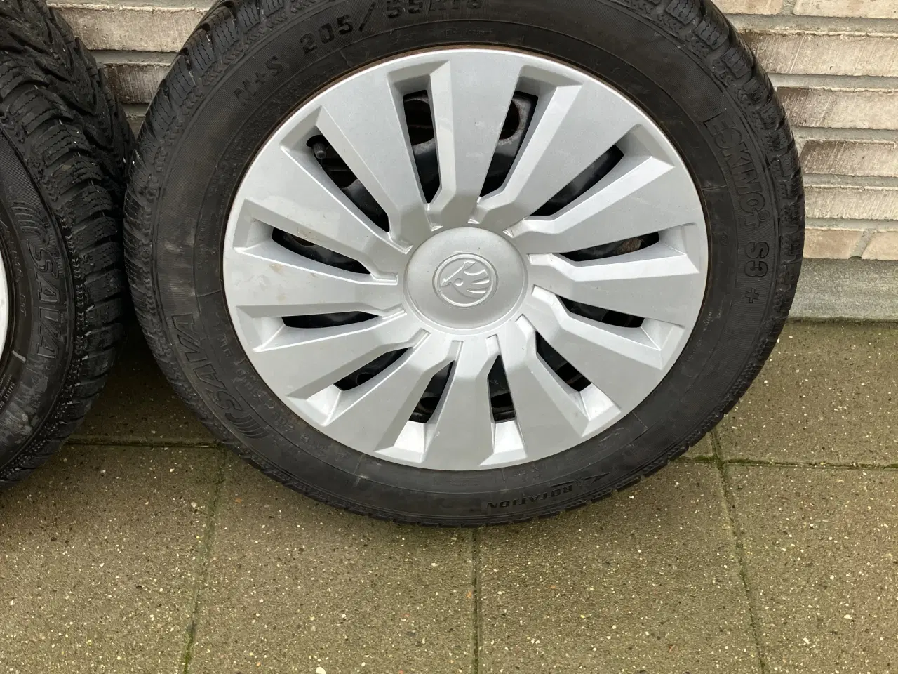 Billede 2 - Stålfælge 5 x 100 med Sava vinterdæk 205/55R16