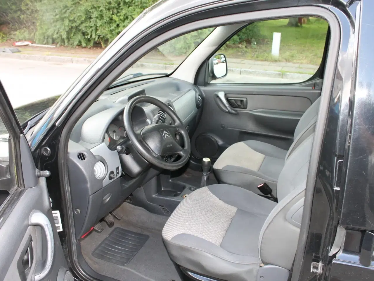 Billede 3 - Citroën Berlingo 1,6i 16V Multispace
