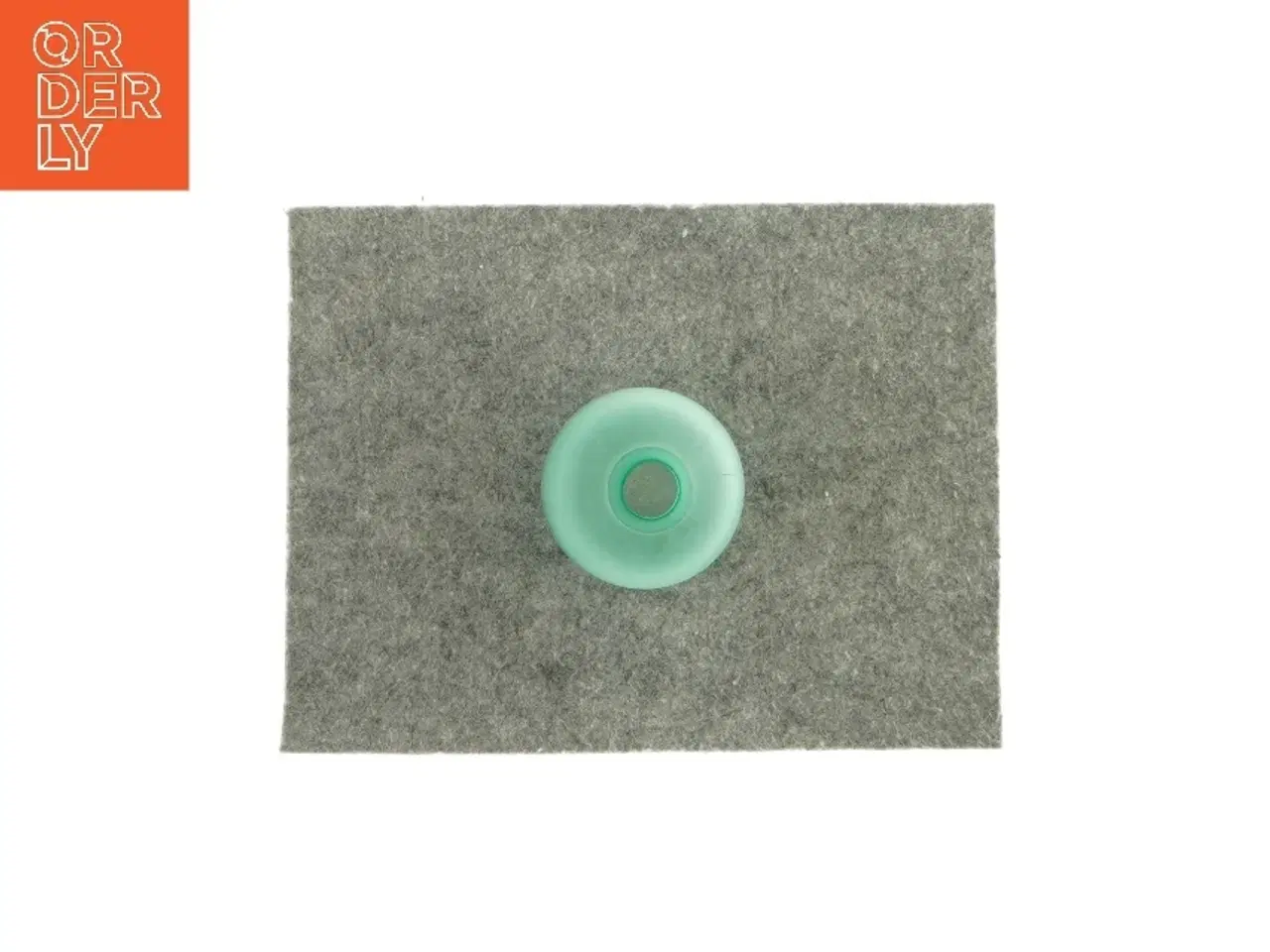 Billede 3 - vase i grønt farvet glas (str. HØ 9x6 cm)