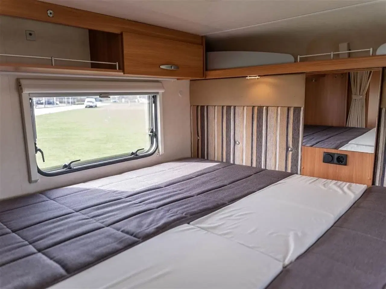 Billede 29 - 2012 - Knaus Sport 700 TI   Knaus 700 Sport – Veludstyret og klar til nye eventyr! Sælges til CVR