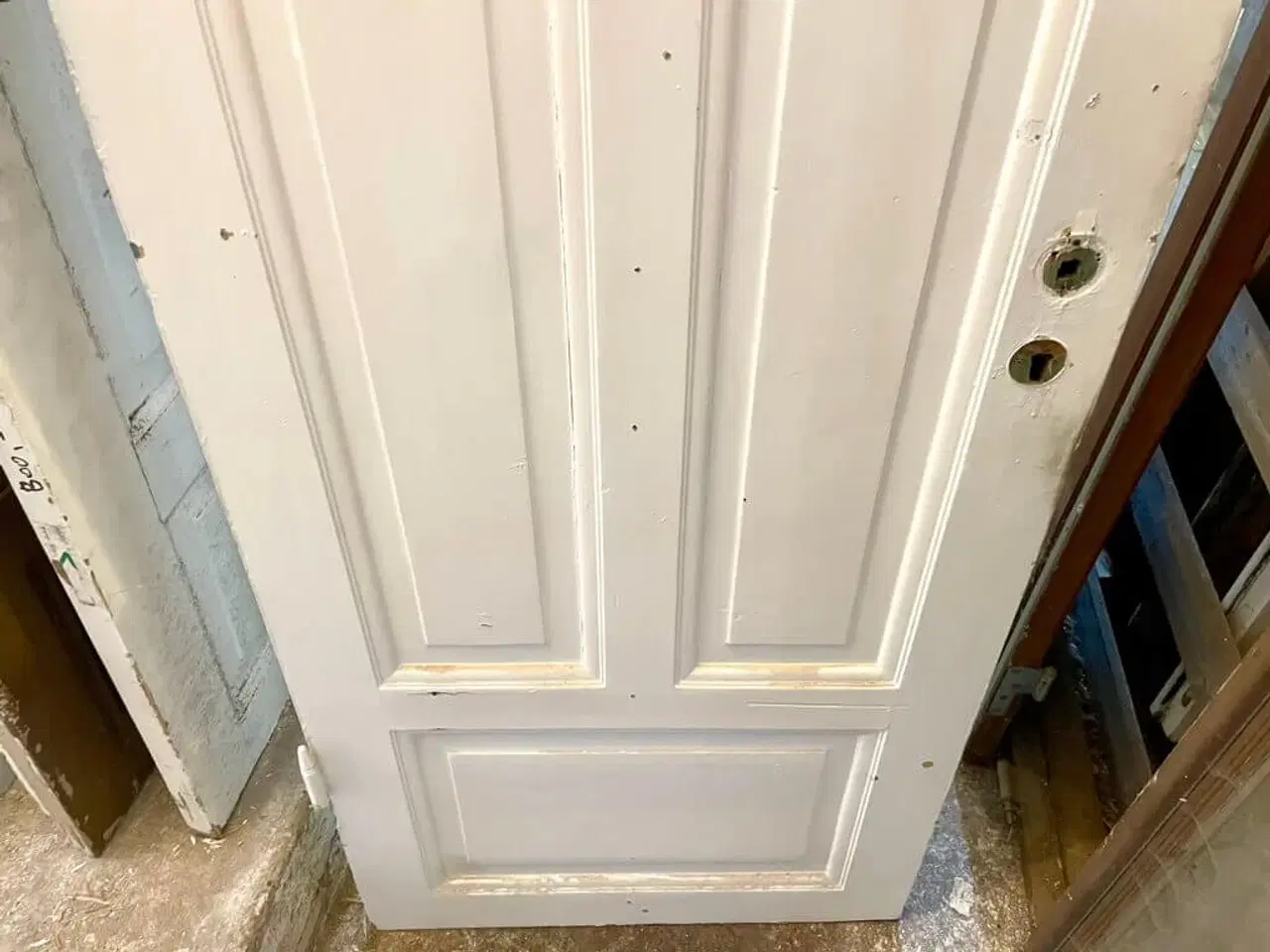 Billede 3 - Original, smal og lav fyldningsdør u. karm