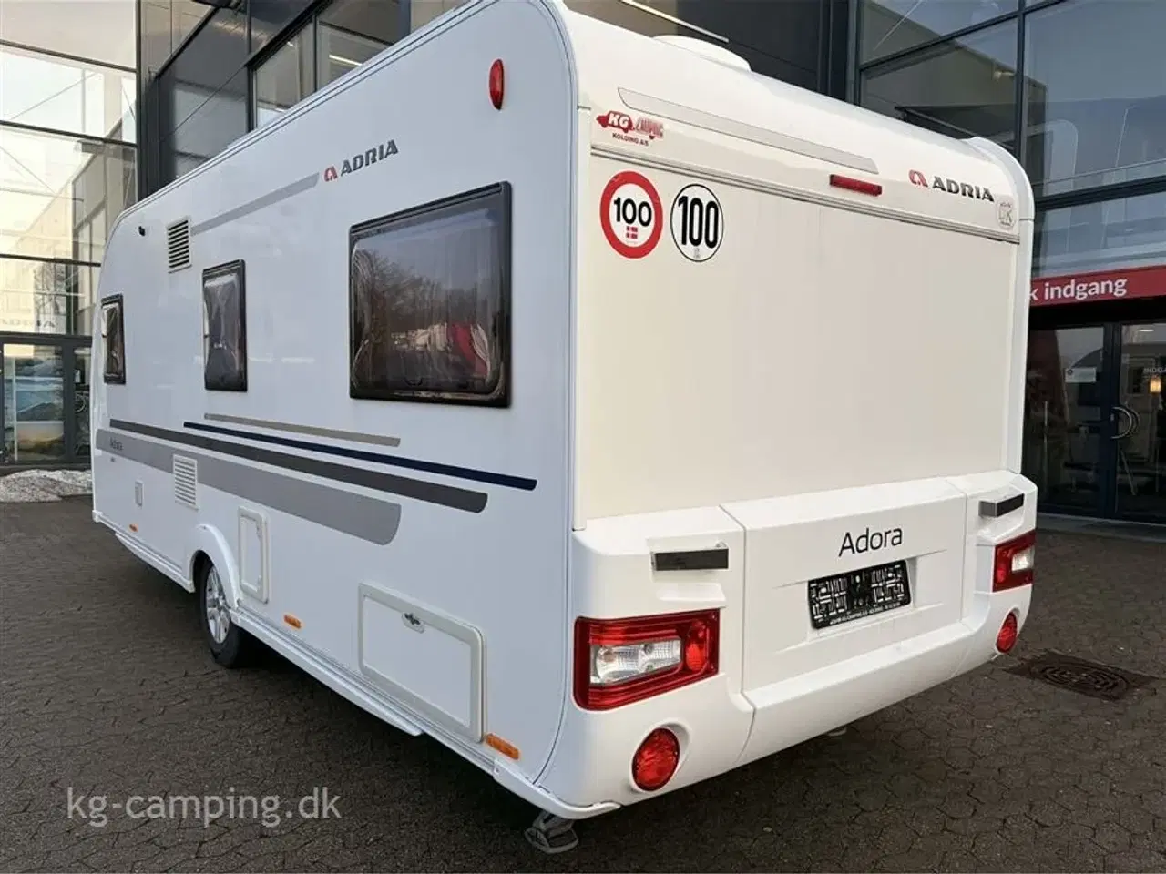 Billede 2 - 2016 - Adria Adora 542 UL   Enkeltsenge - Fortelt - Mover - Aircondition.