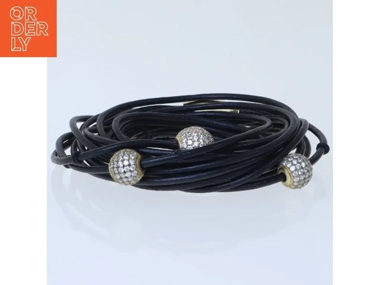 Billede 2 - Sort læderarmbånd med dekorative kugler (str. 51 cm)