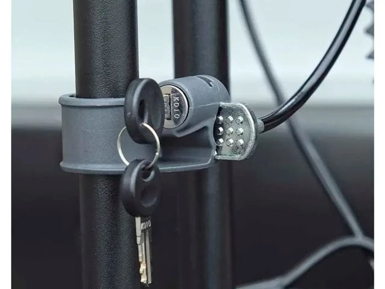 Billede 1 - BUZZ KEYS NR K010 NØGLESÆT 2 STK. VED LÅSEARM