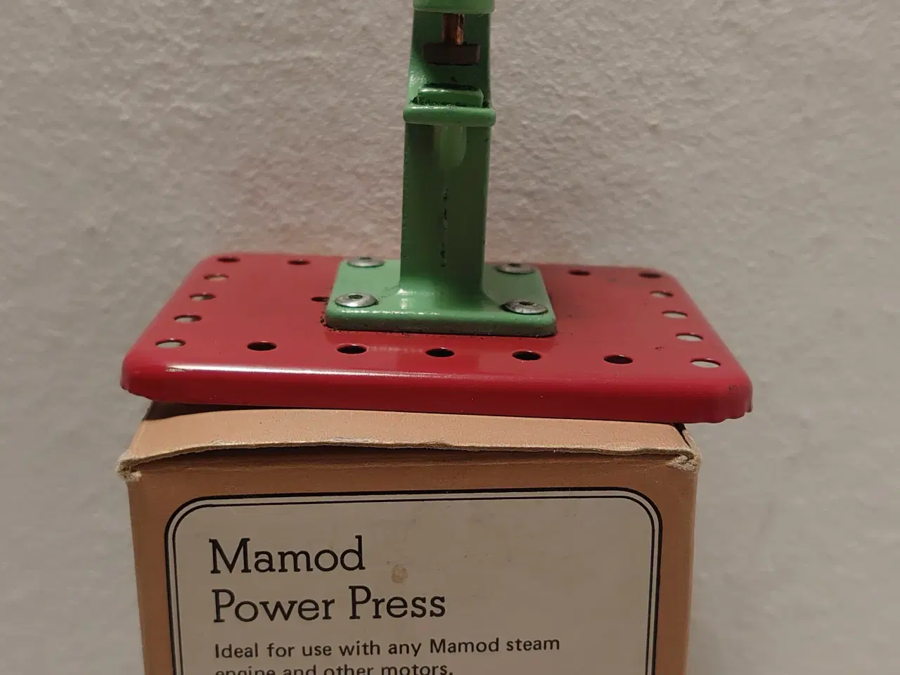 Billede 2 - Mamod vintage presse med kasse til dampmaskine.