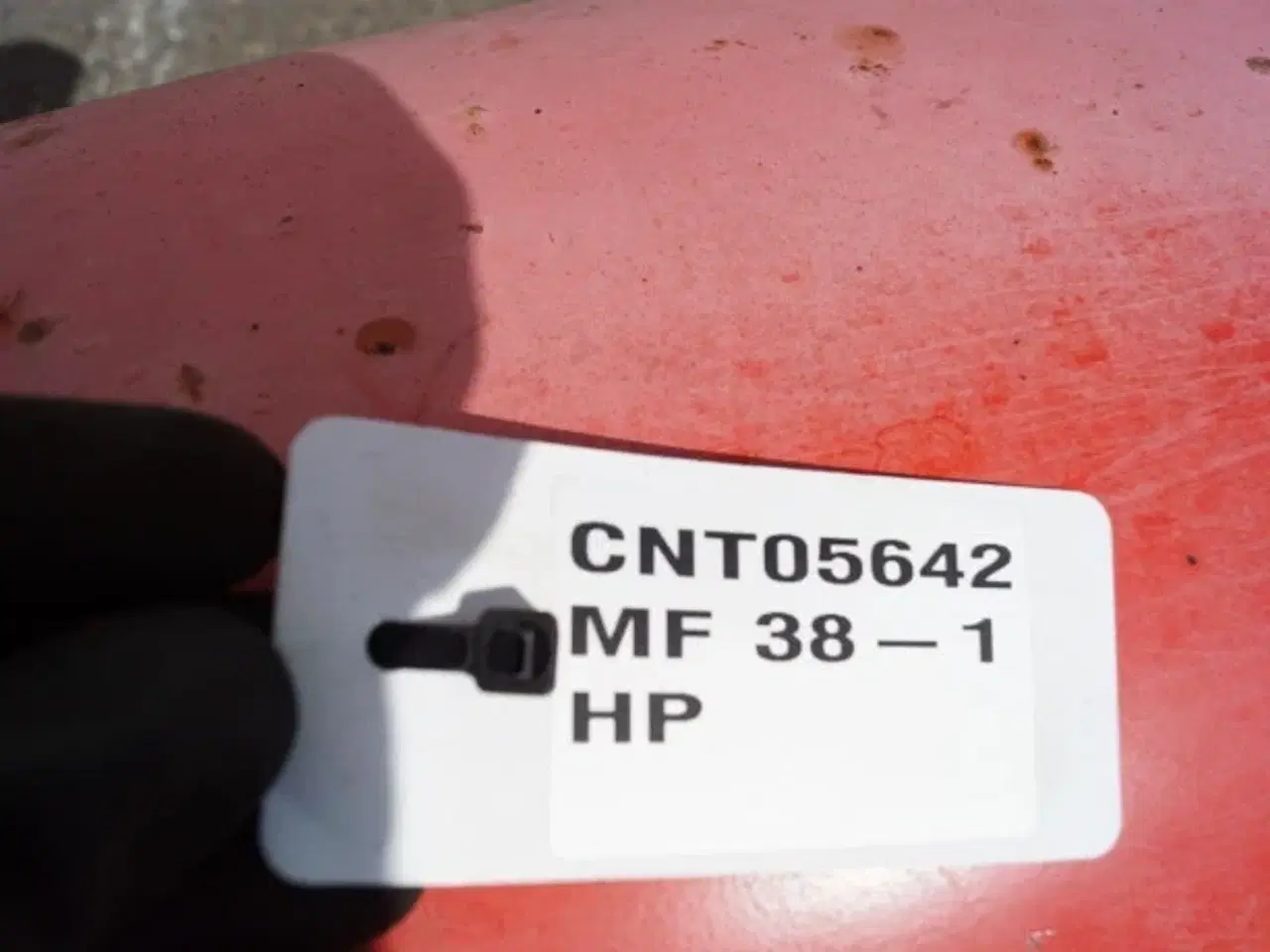 Billede 4 - Massey Ferguson 40 Tømmerør til Rep.