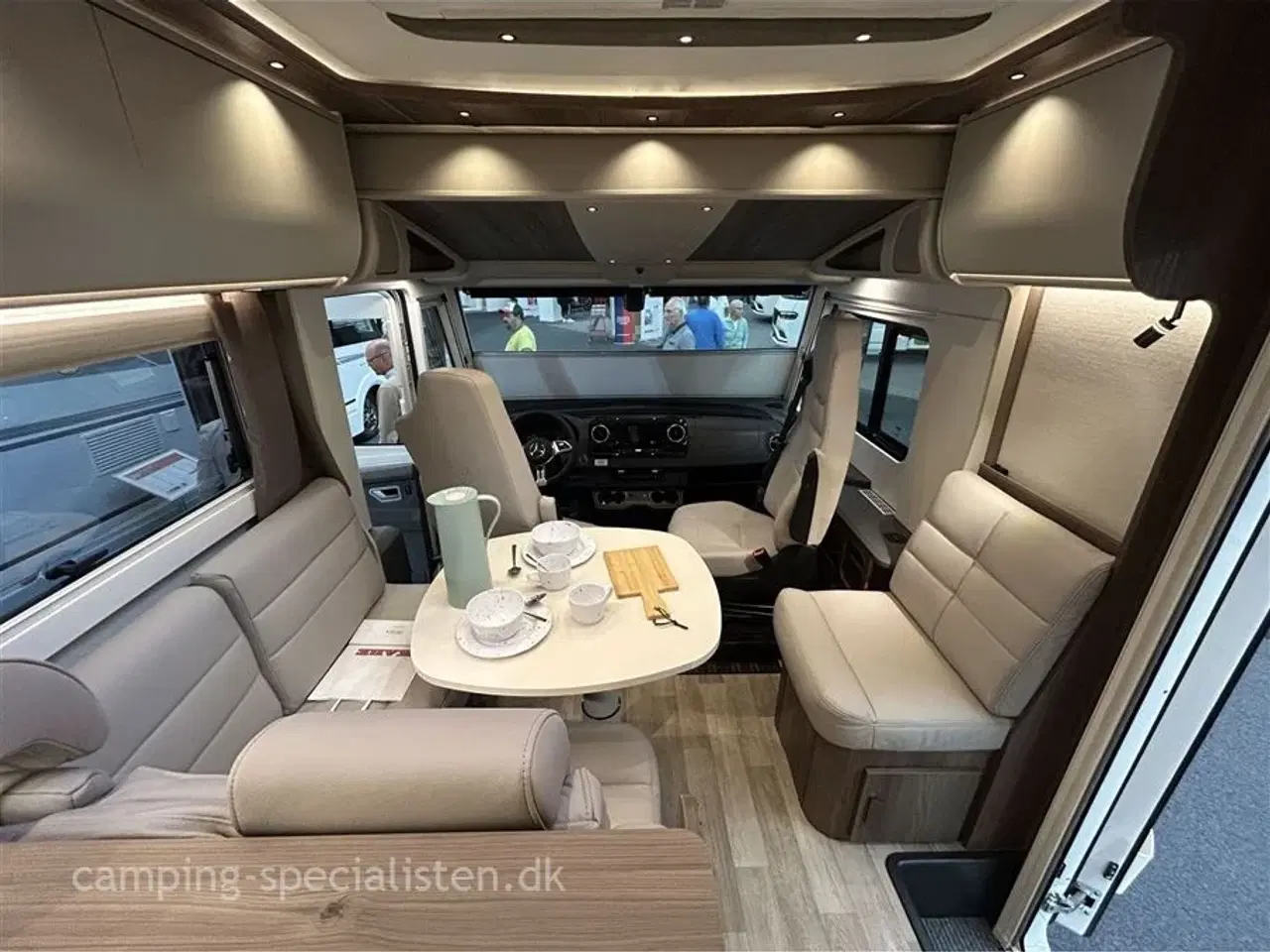 Billede 5 - 2026 - Kabe Imperial   NYHED 2026 Kabe Imperial R I830 kan snart ses hos Camping-Specialisten.dk