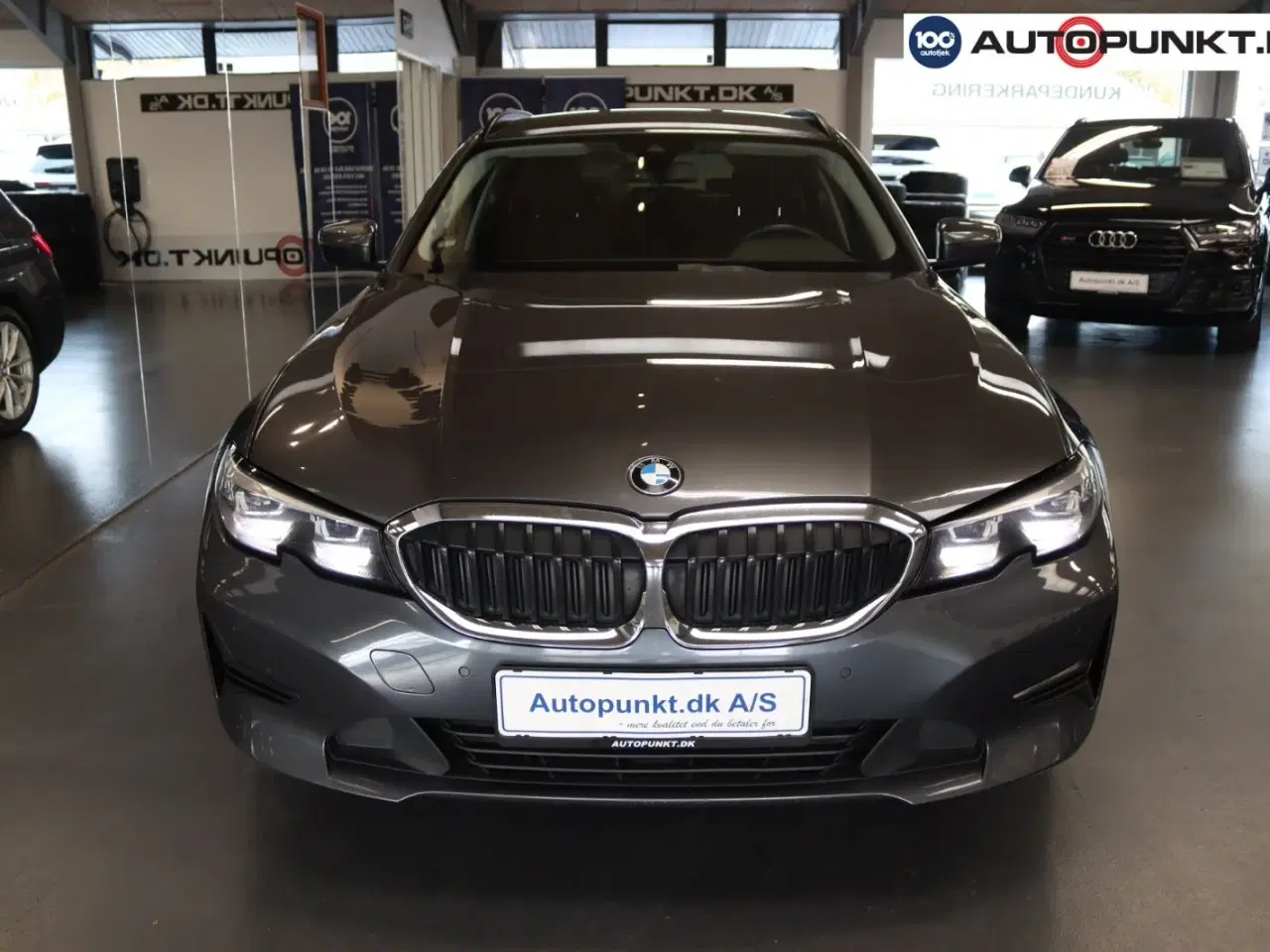 Billede 2 - BMW 320d 2,0 Touring Connected xDrive aut.