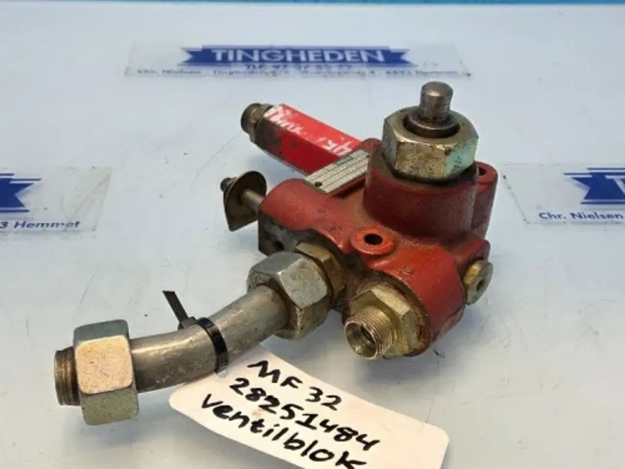 Billede 5 - Massey Ferguson 32 Ventilblok 28251484