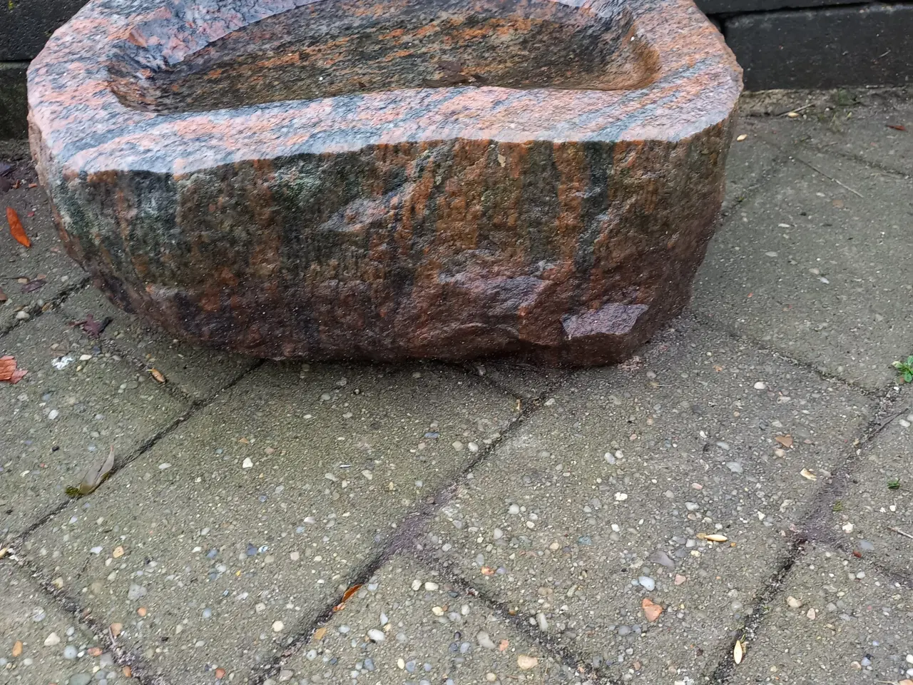 Billede 1 - Fuglebad i granit